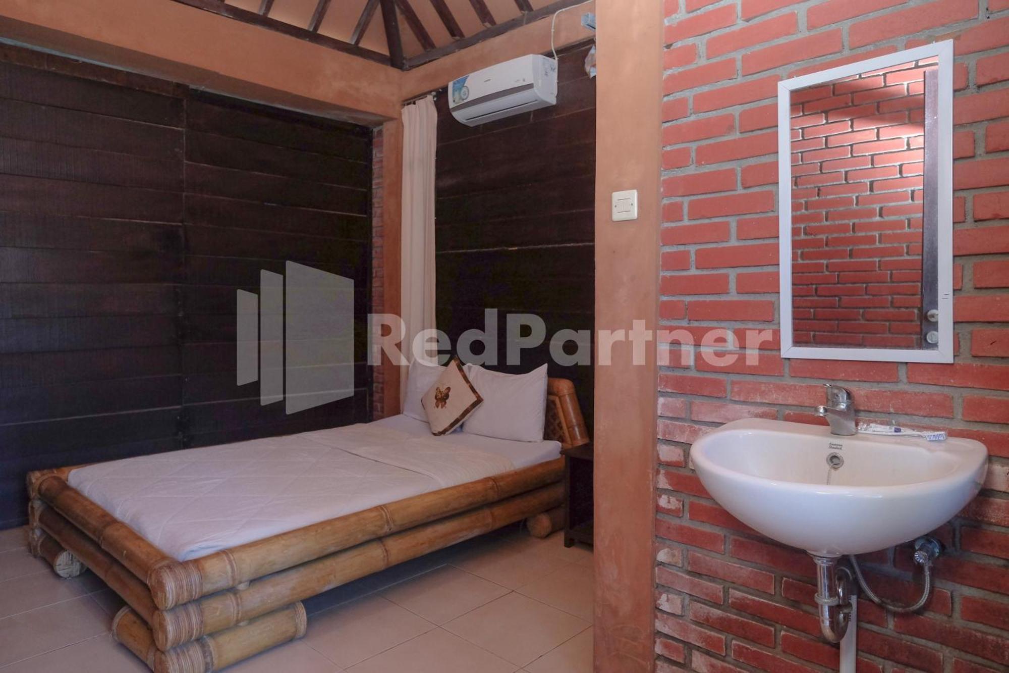 Hotel Kebon Krapyak Syariah Mitra Reddoorz Near Stadion Maguwoharjo