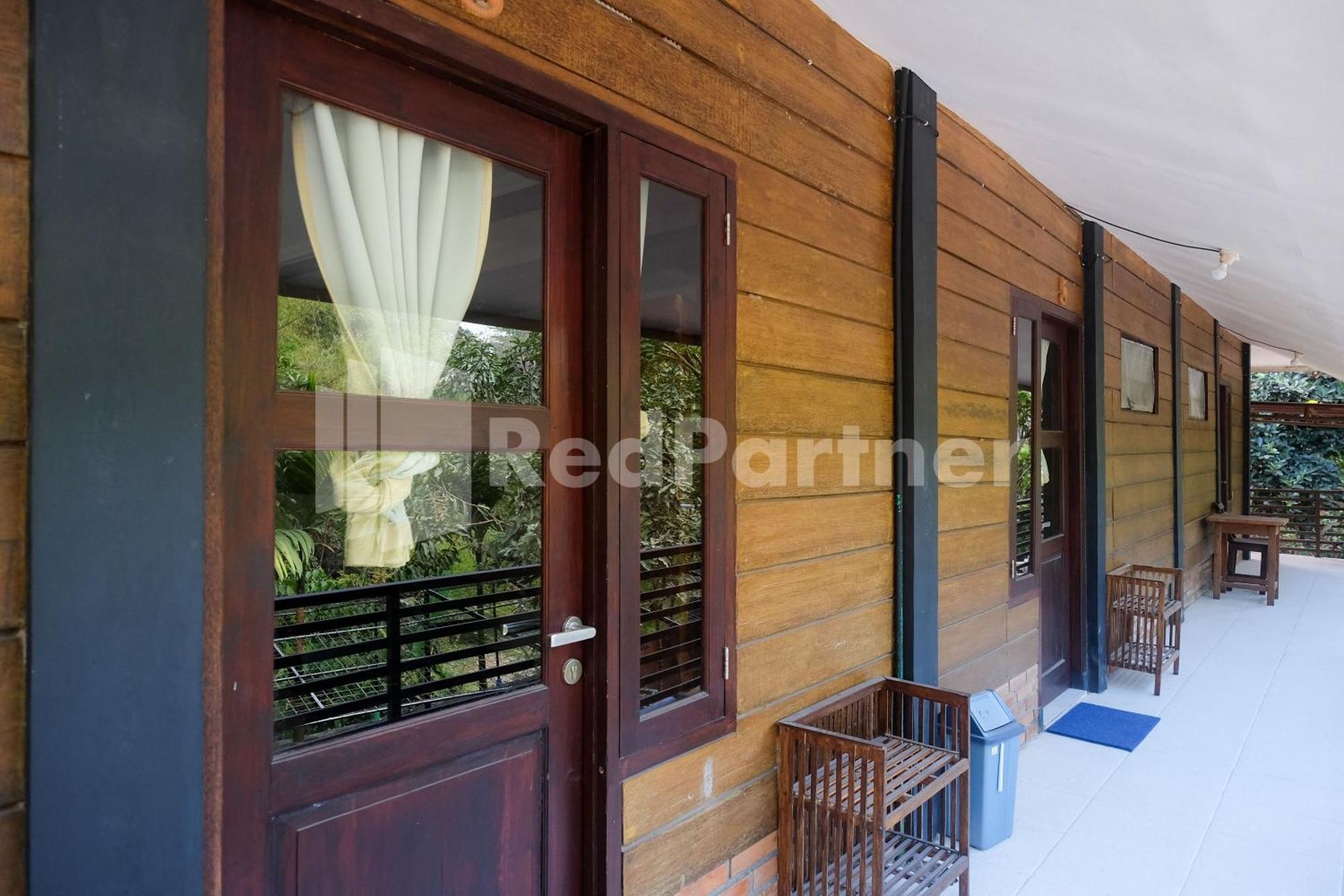 Kebon Krapyak Syariah Mitra Reddoorz Near Stadion Maguwoharjo Hotel 2*